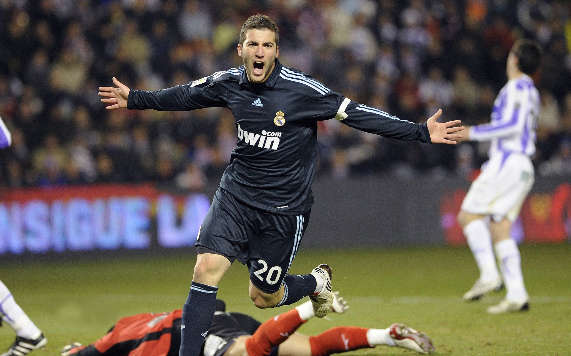 史上最“震撼”的单场得分纪录,谁能打破?,单场得分最高的球员排名